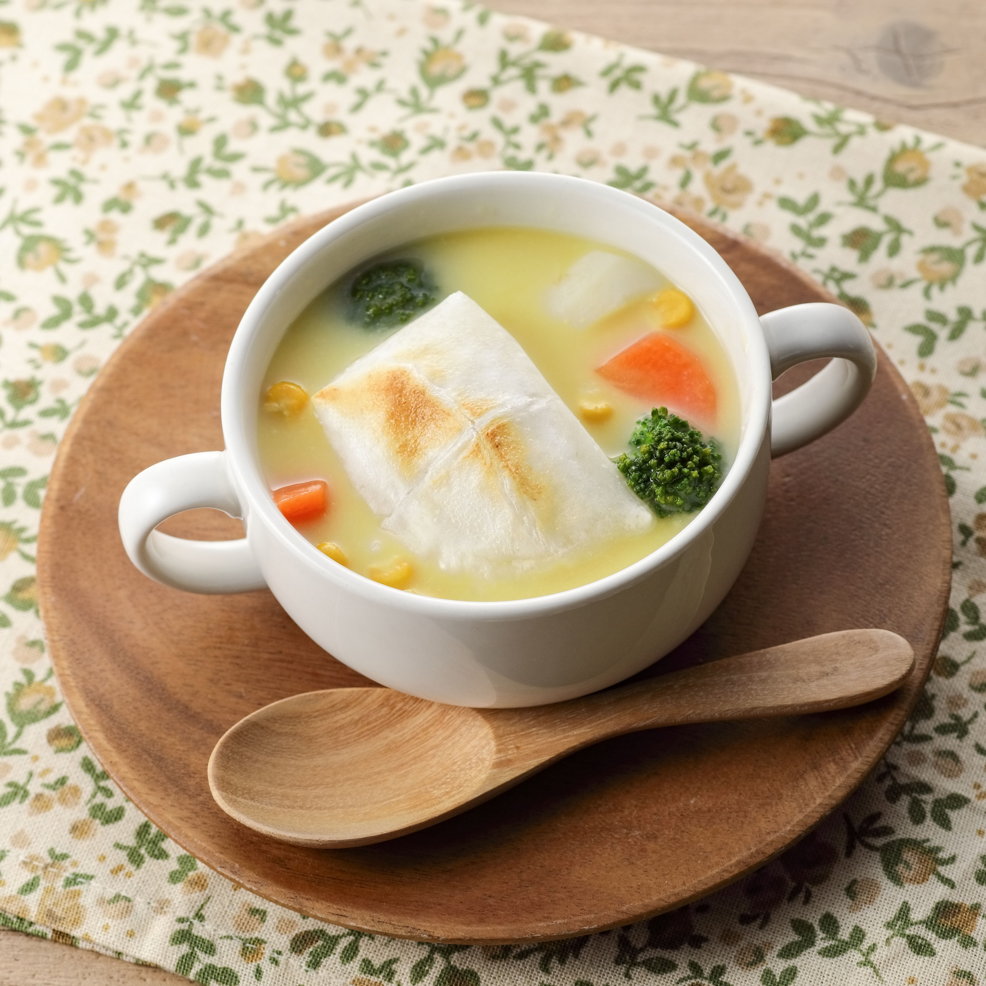 餅入り冷製ポタージュスープ サトウ食品 餅入り冷製ポタージュスープ サトウ食品