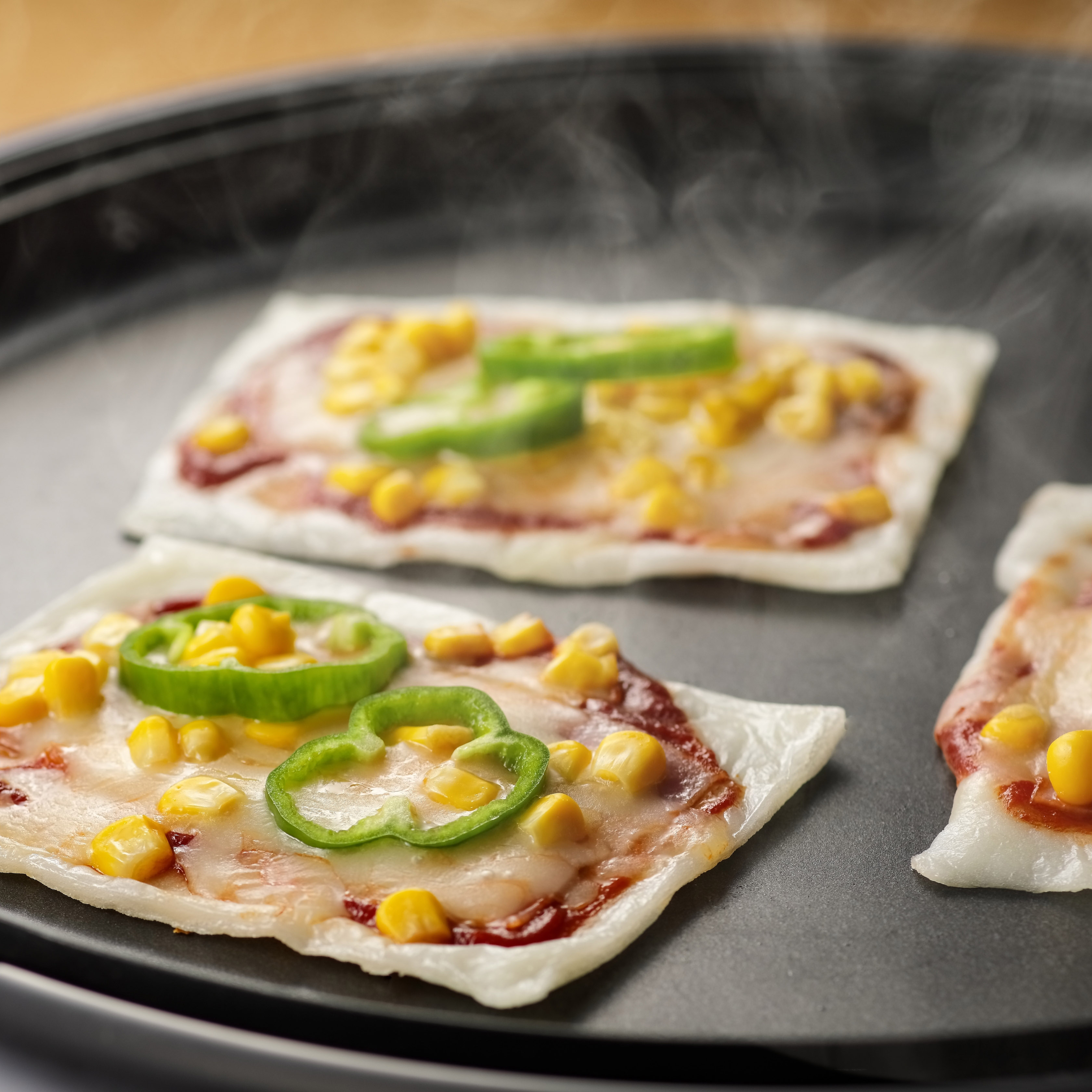 しゃぶしゃぶもち生地ピザ サトウ食品