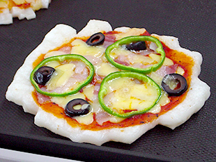 もちピザ サトウ食品