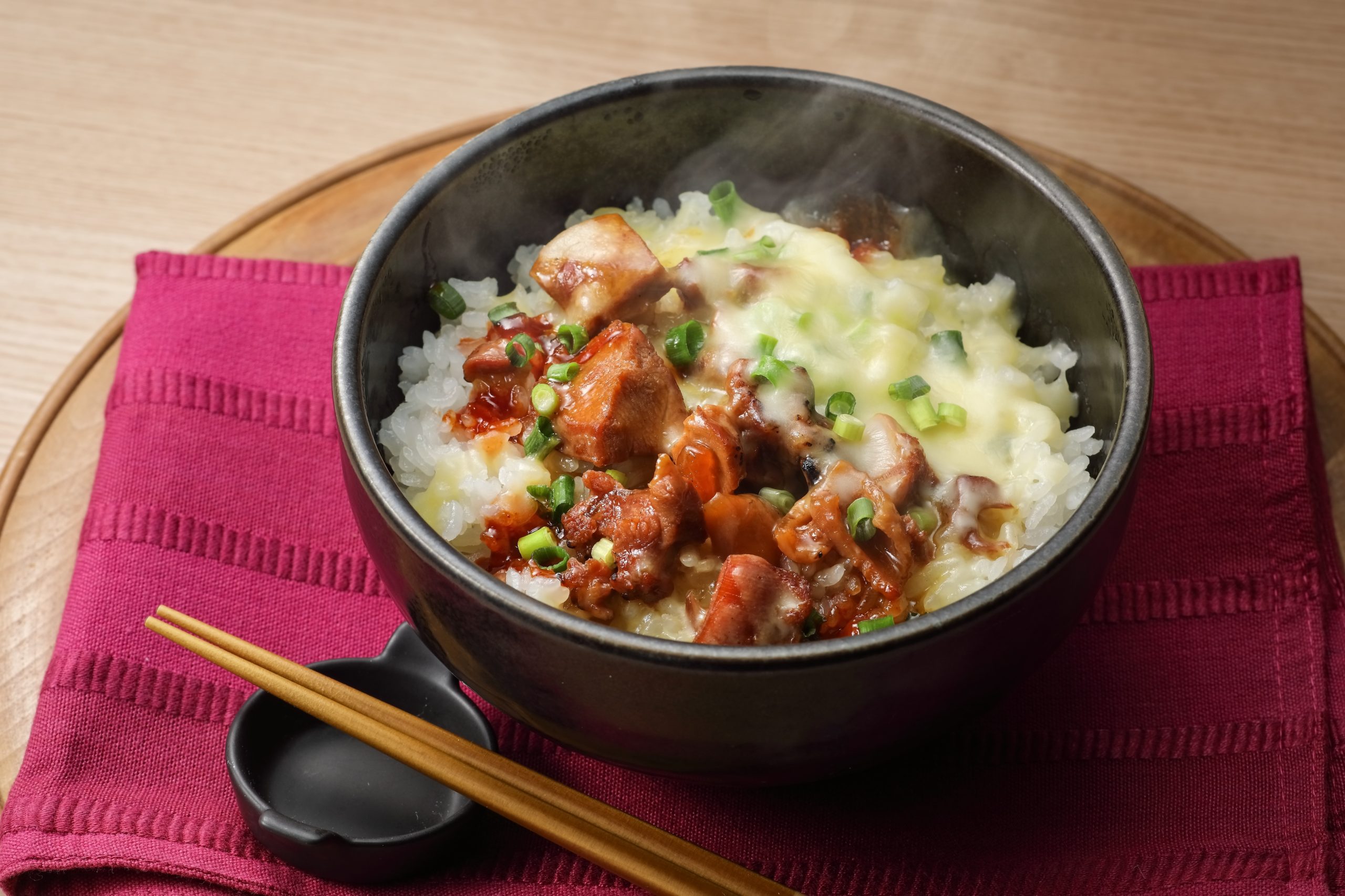 チーズタッカルビ風丼の画像