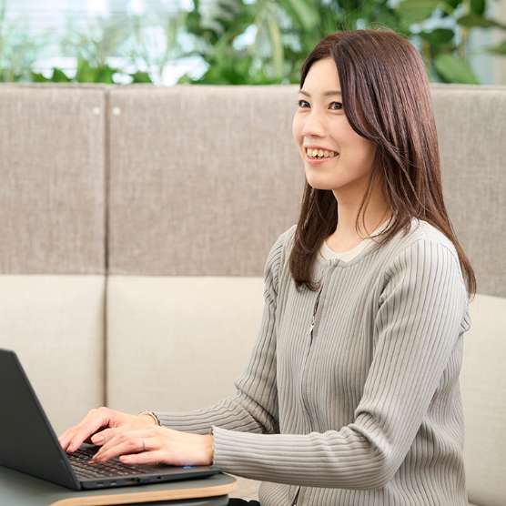 社員インタビューイメージ 社員インタビューイメージ